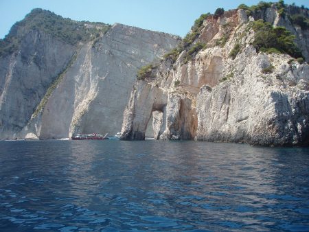 walled_beach_and_cliff_underpass,_Marathia_cape,_Zakynthos